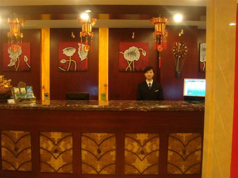GreenTree Inn Heilongjiang Harbin Zhongyang Street Business Hotel Buitenkant foto