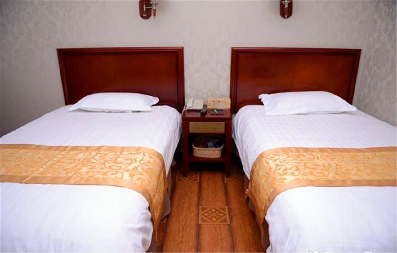 GreenTree Inn Heilongjiang Harbin Zhongyang Street Business Hotel Buitenkant foto