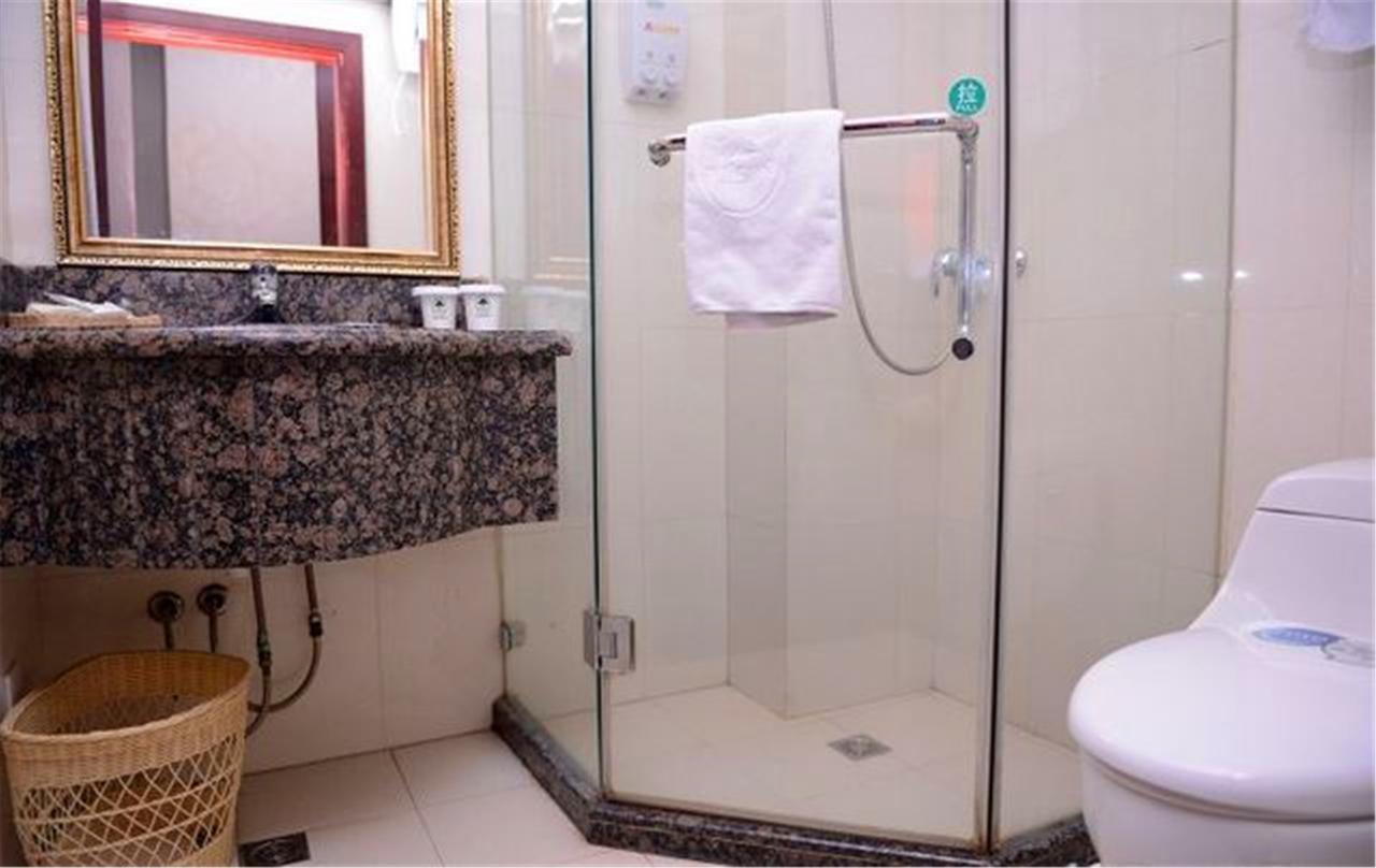 GreenTree Inn Heilongjiang Harbin Zhongyang Street Business Hotel Buitenkant foto